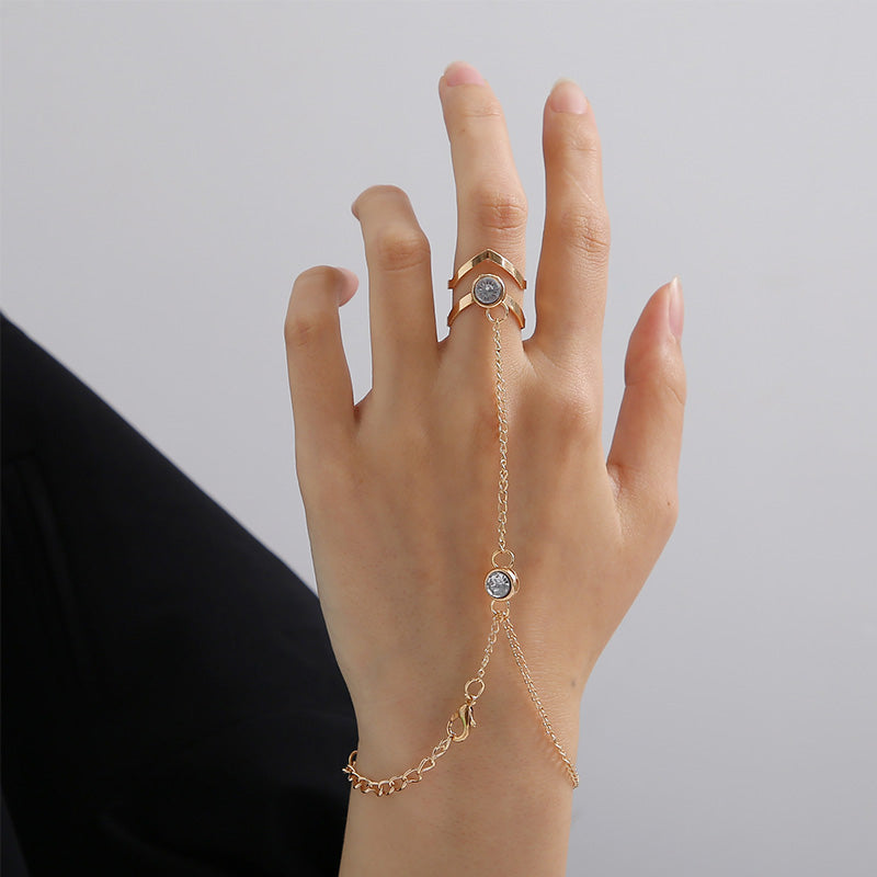 Fashionable Simple Bracelet With Ring